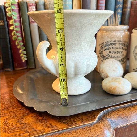 Vintage Heavily Crazed & Stained Ceramic Urn Vase with Double Handles - Picture 11 of 16